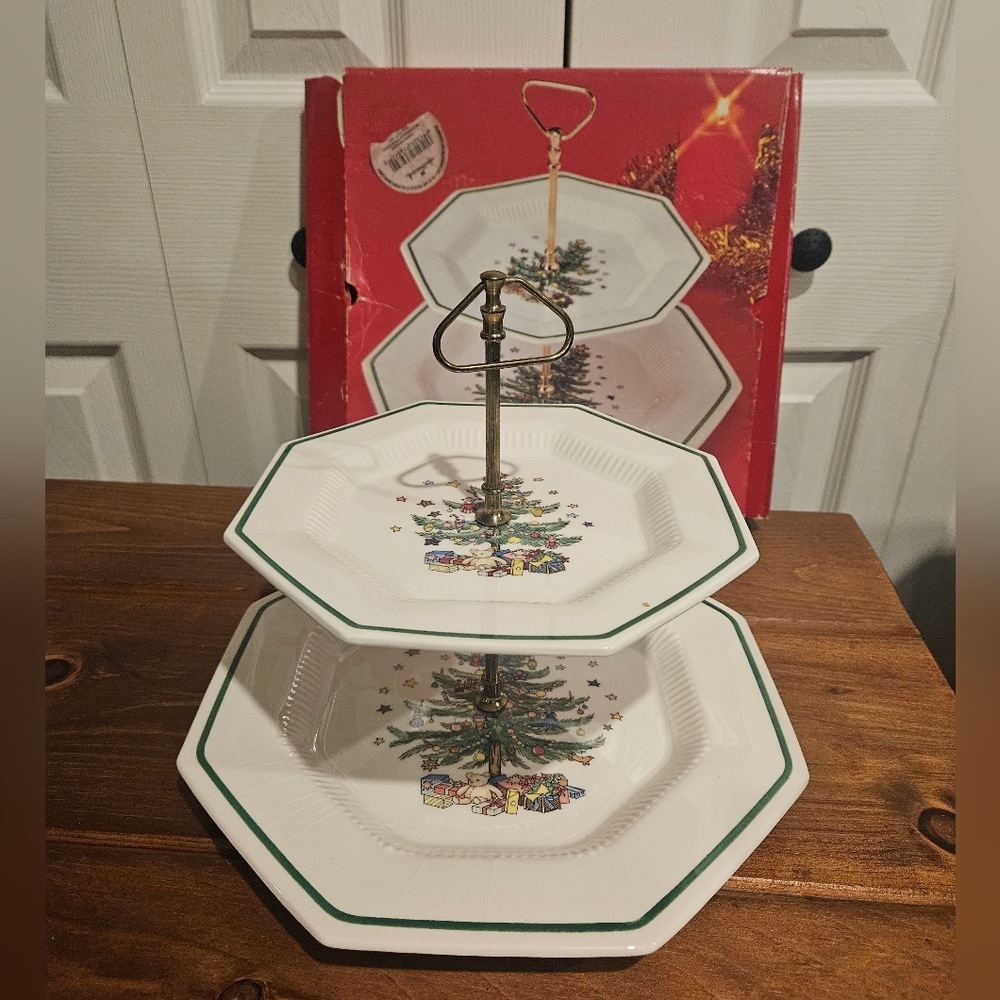 Nikko Japan Christmastime Two-Tier Octagon Serving Tray In Original Box